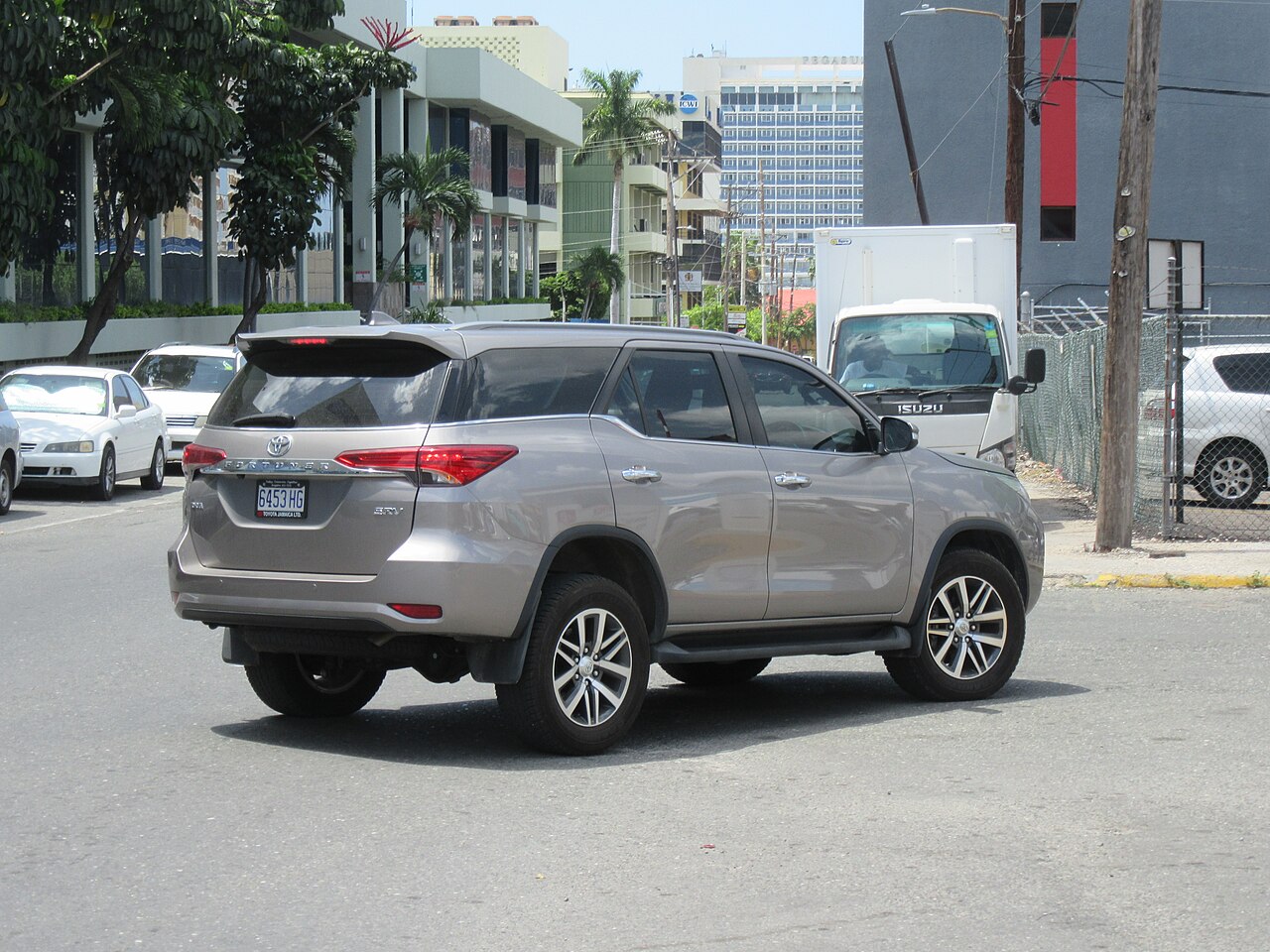 Toyota Fortuner — verified match
